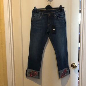 Dear John NWT embroidered cuffed crop jeans
